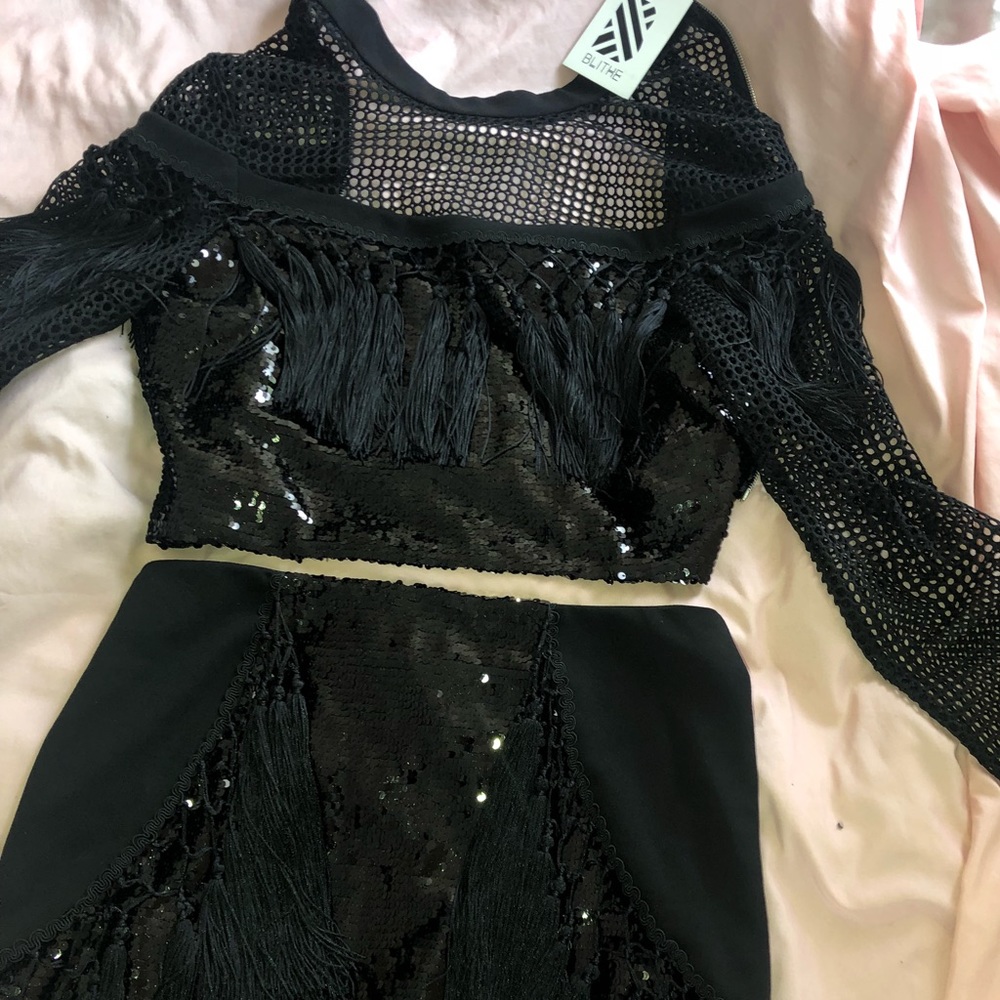 (NEW Blithe) 2 Pc Sequin/Tassle Birthday Outfit